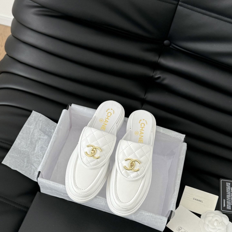 Ch*el slippers